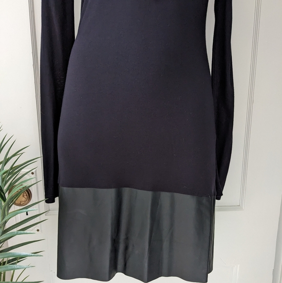 Velvet by Graham & Spencer Dress - Picture 6 of 9